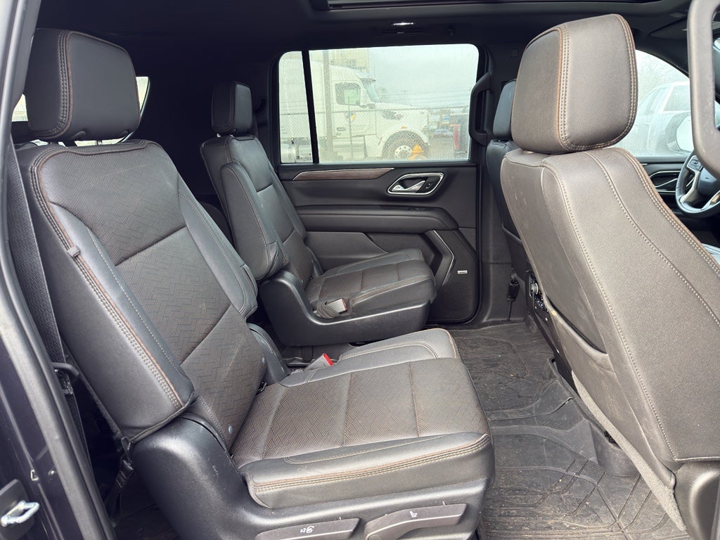 2023 Chevrolet Suburban High Country