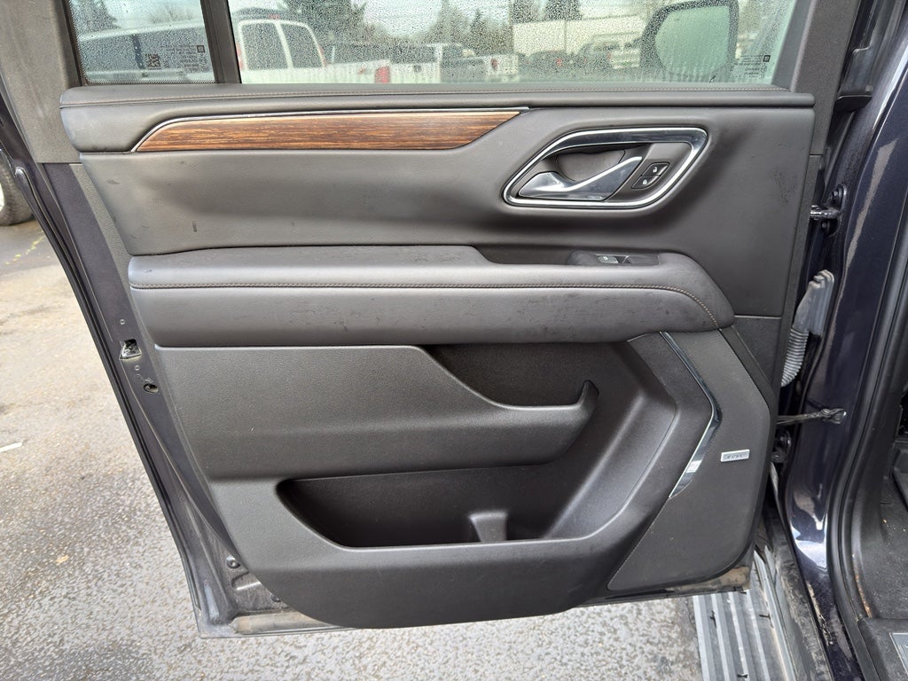 2023 Chevrolet Suburban High Country