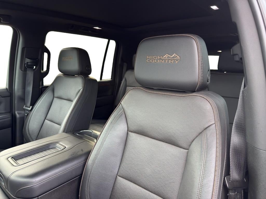 2023 Chevrolet Suburban High Country