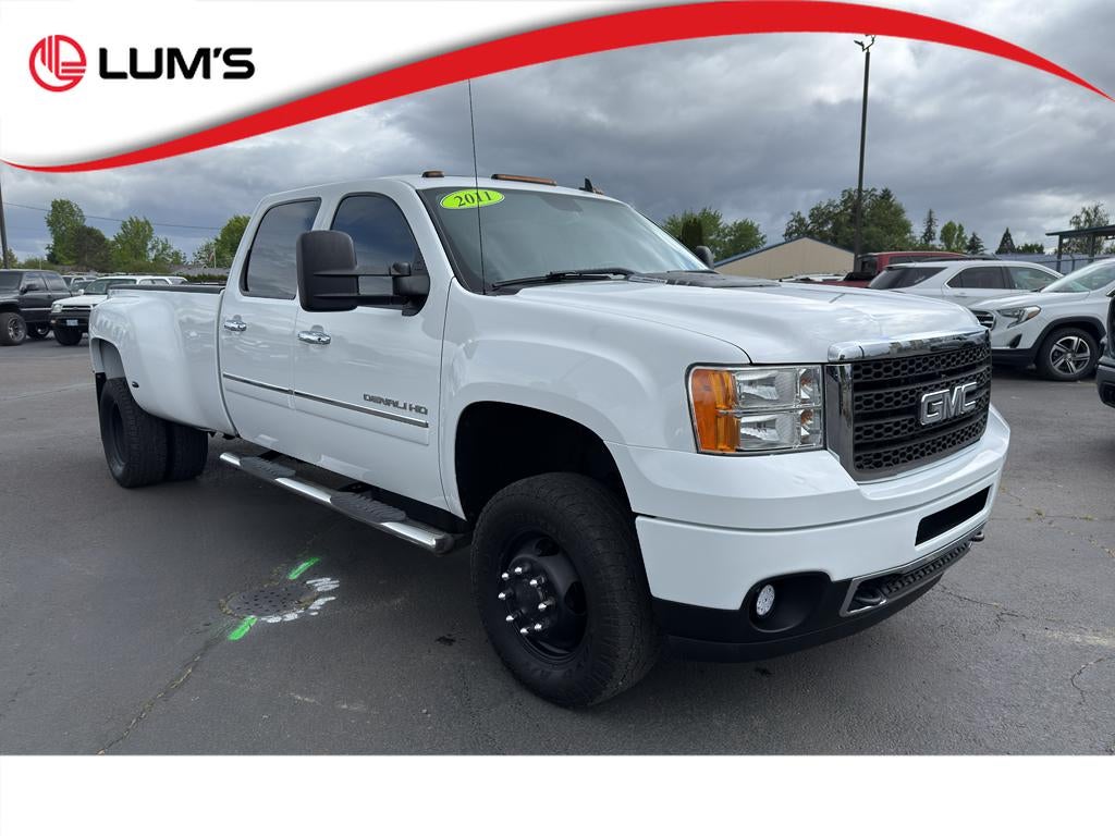 2011 GMC Sierra 3500 HD DRW Denali