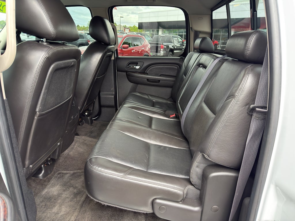 2011 GMC Sierra 3500 HD DRW Denali