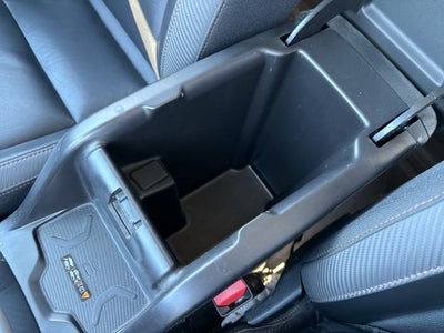 2022 GMC Canyon 4WD AT4 w/Leather