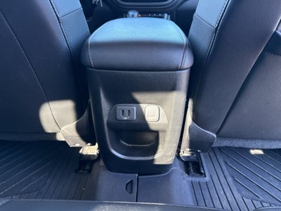 2022 GMC Canyon 4WD AT4 w/Leather