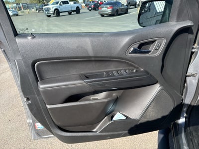 2022 GMC Canyon 4WD AT4 w/Leather
