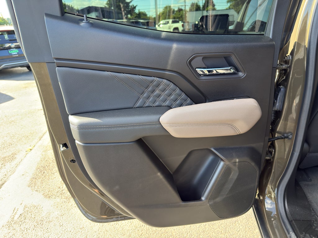 2025 GMC Canyon Denali