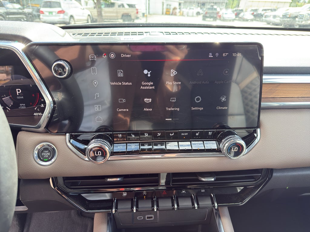 2023 GMC Canyon Denali