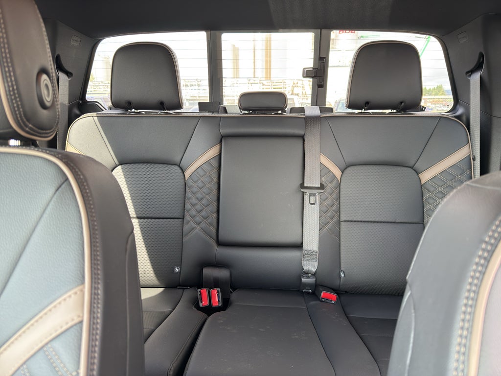 2023 GMC Canyon Denali