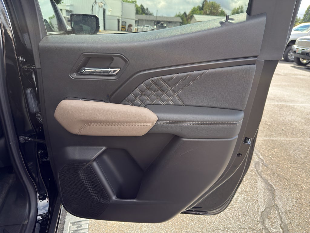 2023 GMC Canyon Denali