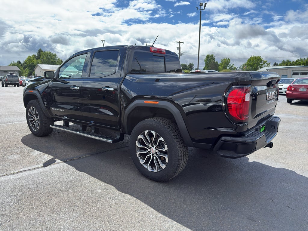 2023 GMC Canyon Denali