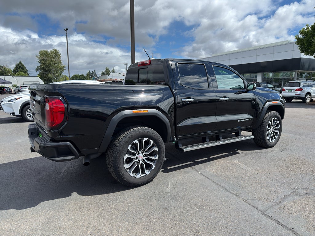2023 GMC Canyon Denali