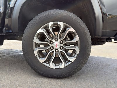 2023 GMC Canyon Denali