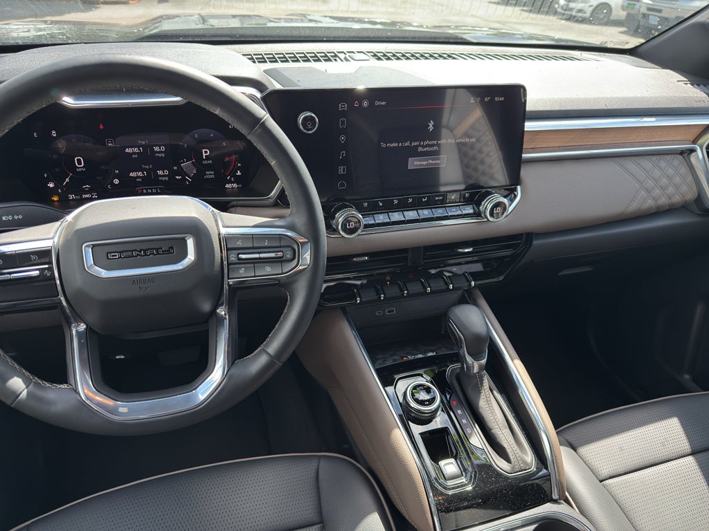 2023 GMC Canyon Denali