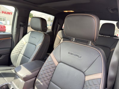 2023 GMC Canyon Denali