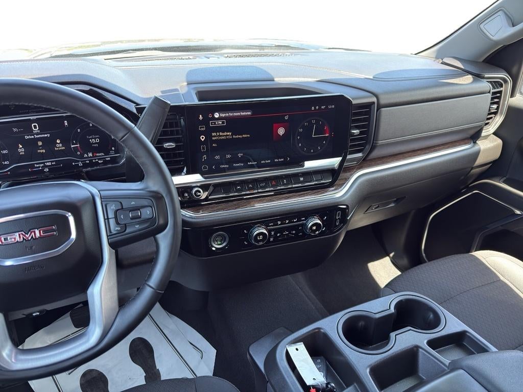 2023 GMC Sierra 1500 SLE