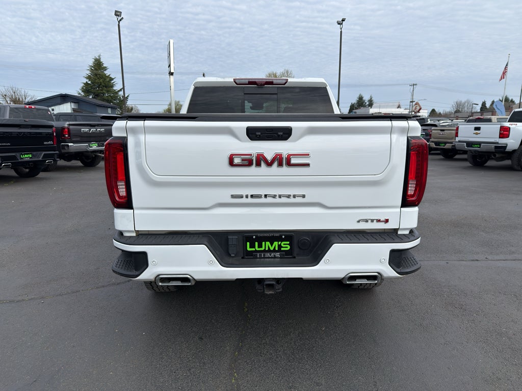 2023 GMC Sierra 1500 AT4