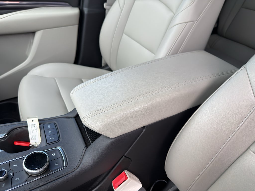 2021 Cadillac XT4 FWD Luxury
