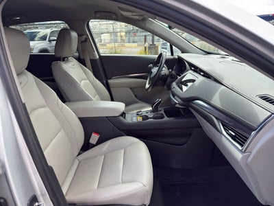 2021 Cadillac XT4 FWD Luxury