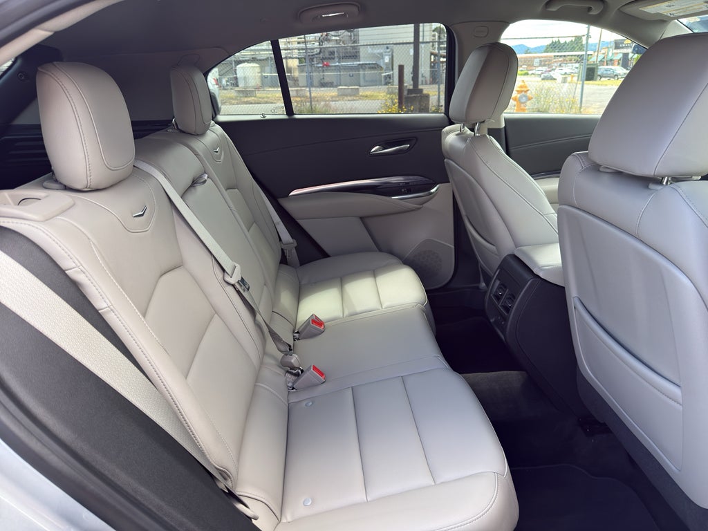 2021 Cadillac XT4 FWD Luxury