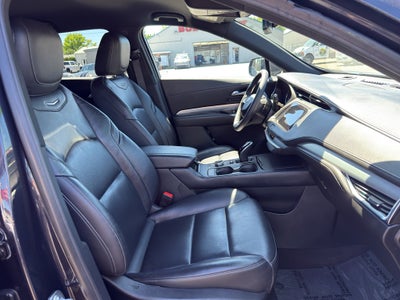 2023 Cadillac XT4 AWD Premium Luxury
