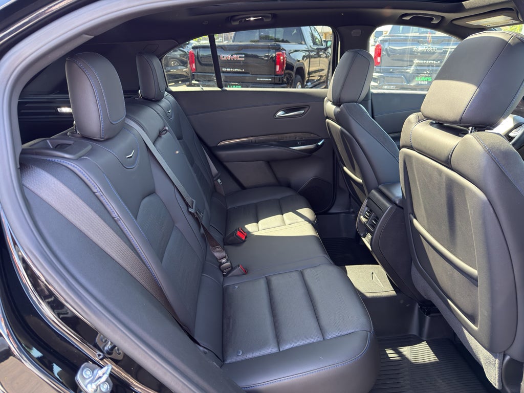 2025 Cadillac XT4 Sport