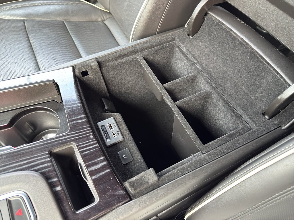 2022 Cadillac Escalade ESV Sport