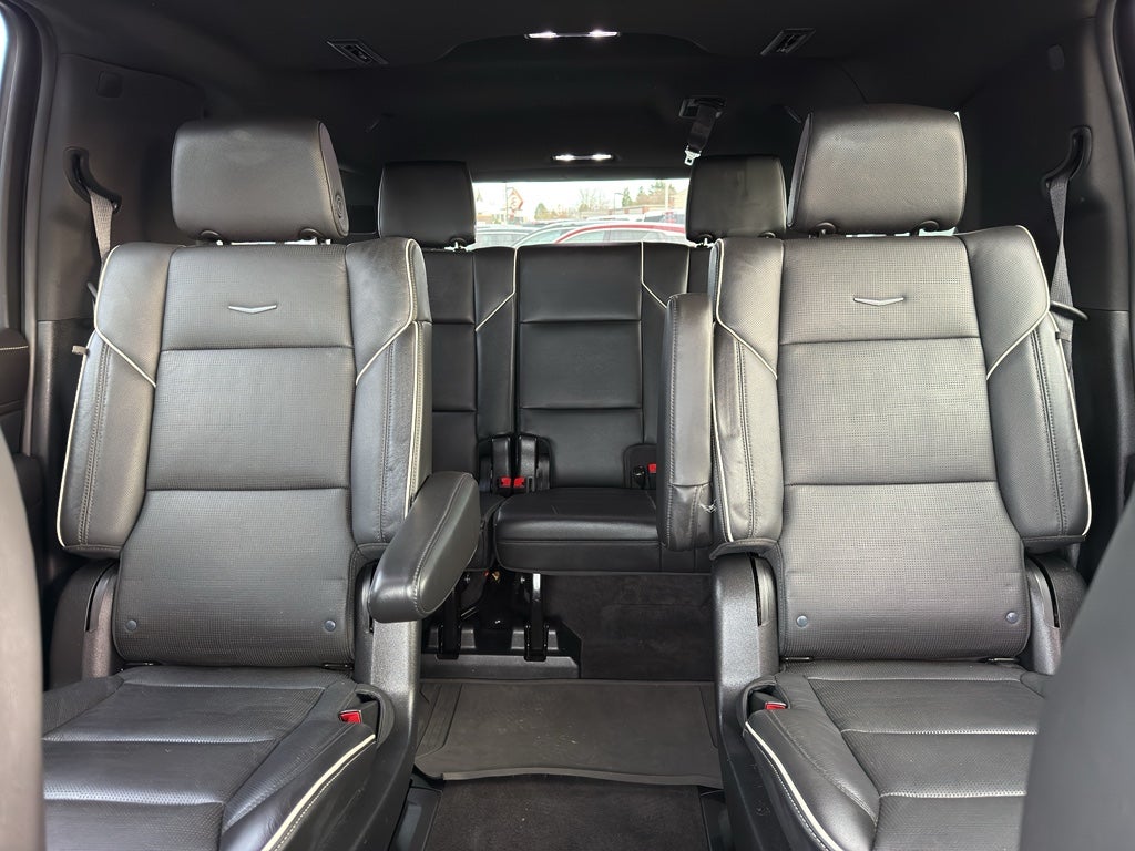 2022 Cadillac Escalade ESV Sport