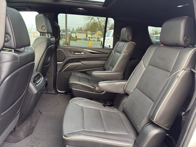 2022 Cadillac Escalade ESV Sport