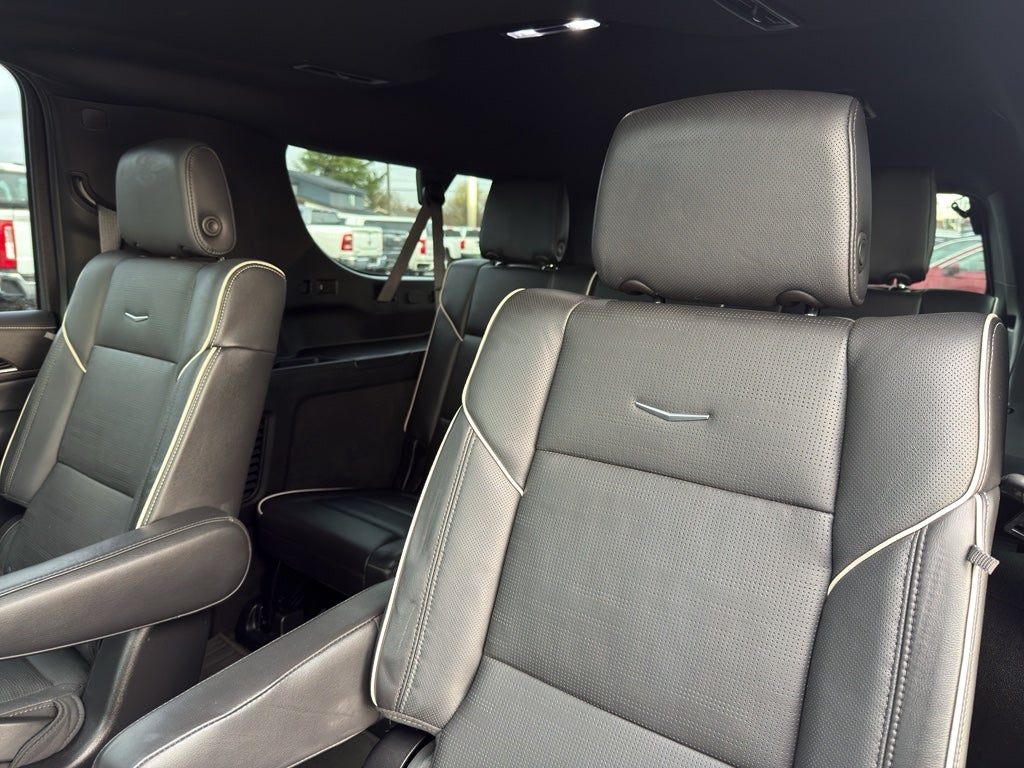 2022 Cadillac Escalade ESV Sport