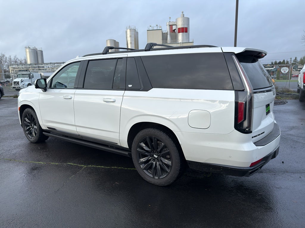2022 Cadillac Escalade ESV Sport