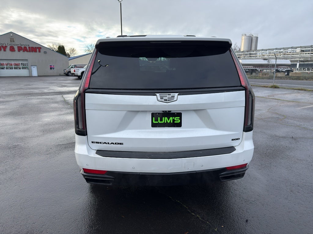 2022 Cadillac Escalade ESV Sport