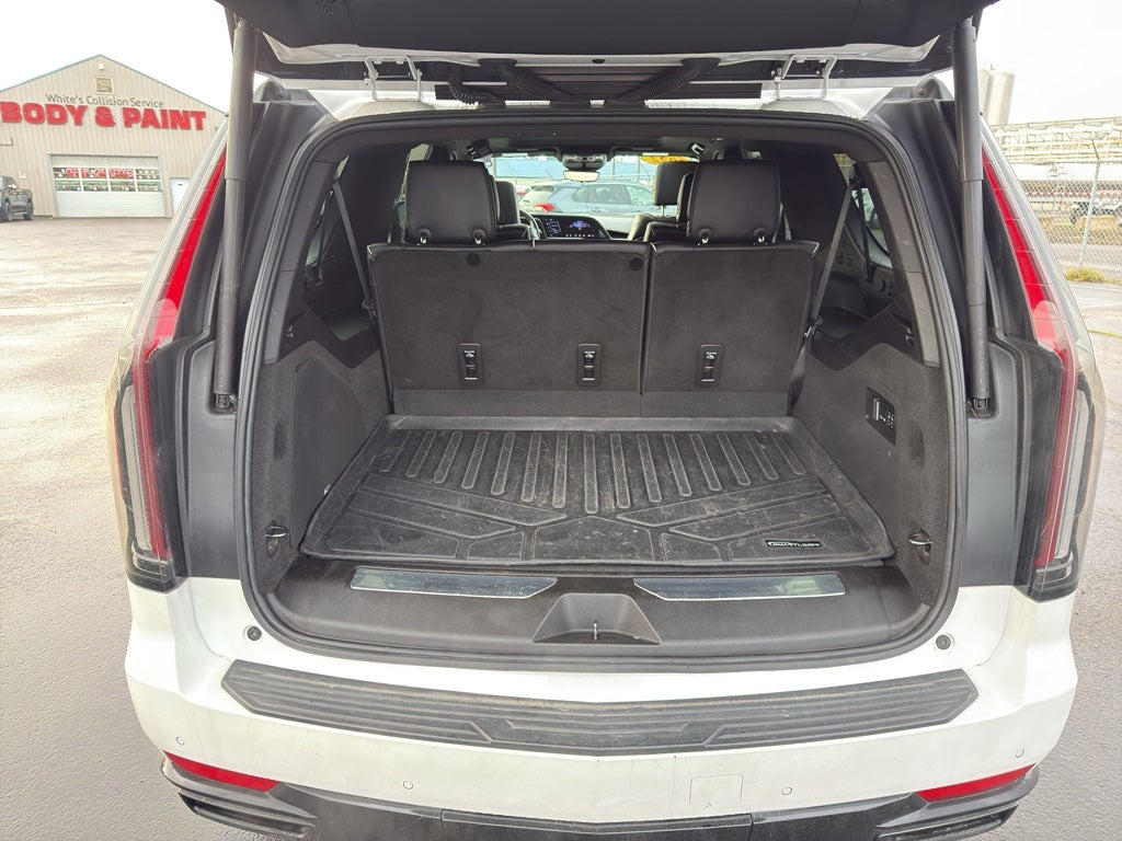 2022 Cadillac Escalade ESV Sport