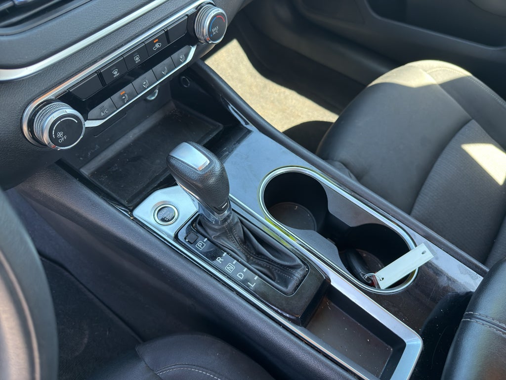 2021 Nissan Altima SV FWD