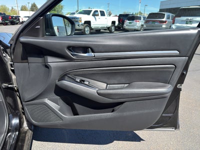 2021 Nissan Altima SV FWD