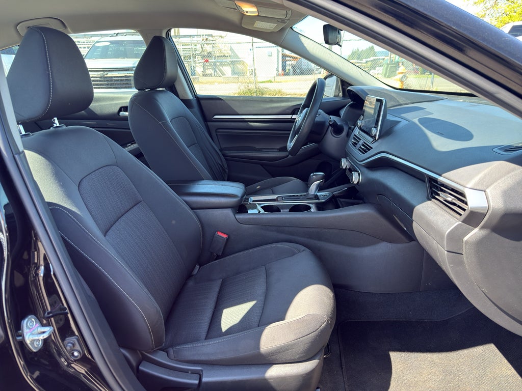 2021 Nissan Altima SV FWD