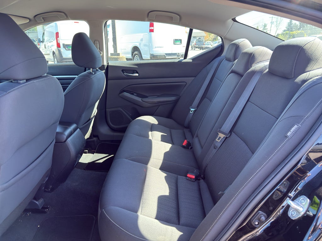 2021 Nissan Altima SV FWD