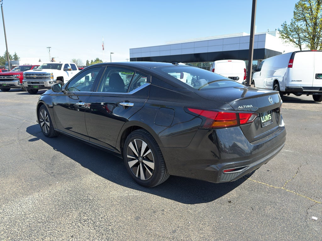 2021 Nissan Altima SV FWD