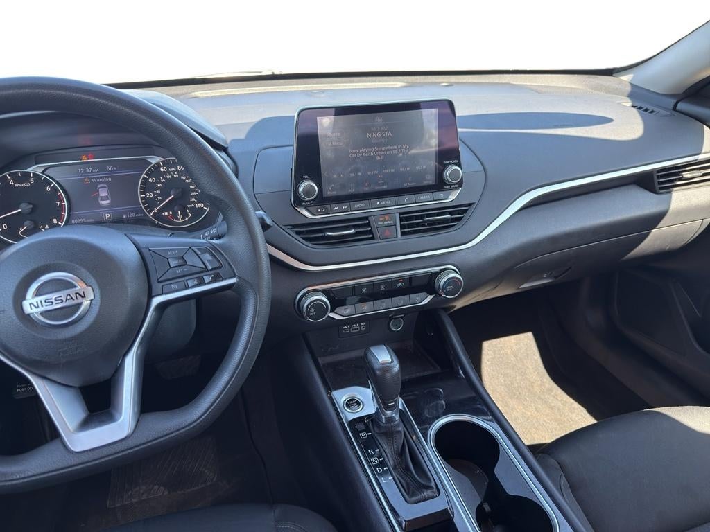 2021 Nissan Altima SV FWD