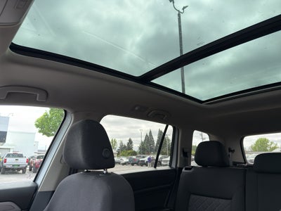 2018 Volkswagen Atlas 3.6L V6 Launch Edition