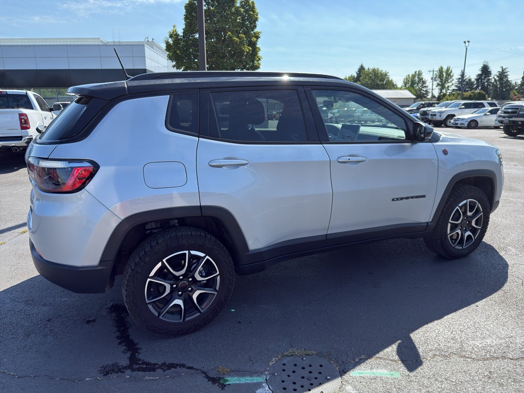 2025 Jeep Compass Trailhawk 4x4