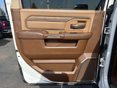 2019 RAM 2500 Longhorn Crew Cab 4x4 6'4" Box