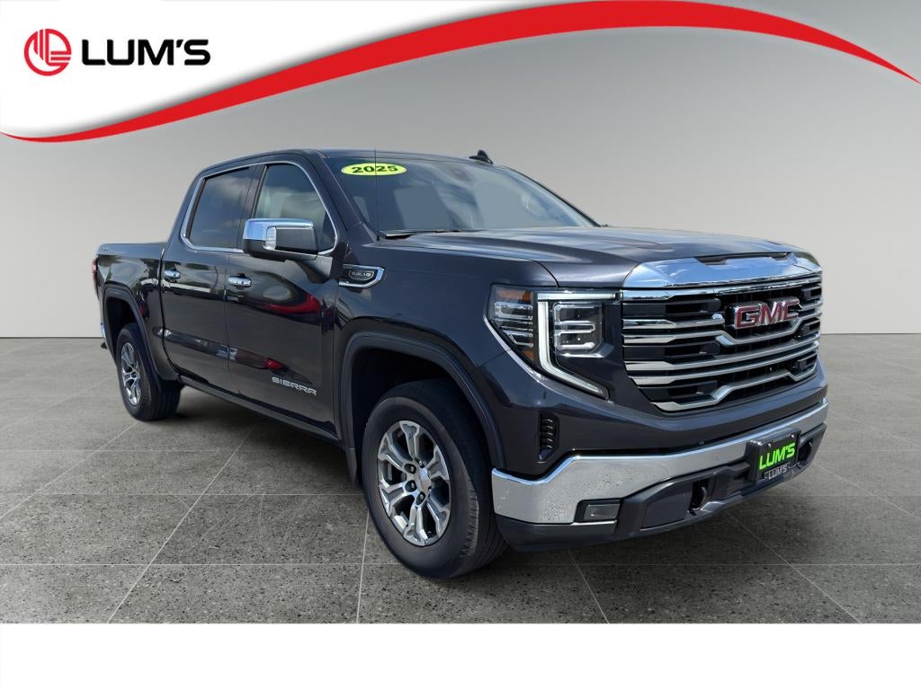2025 GMC Sierra 4WD Crew Cab Short Box SLT's photo