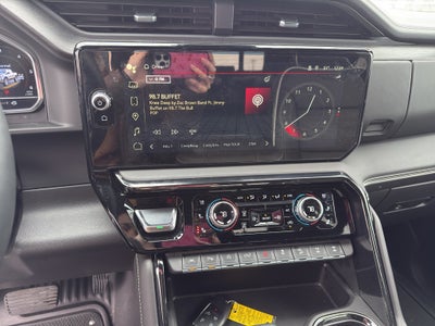 2024 GMC Sierra 1500 AT4X