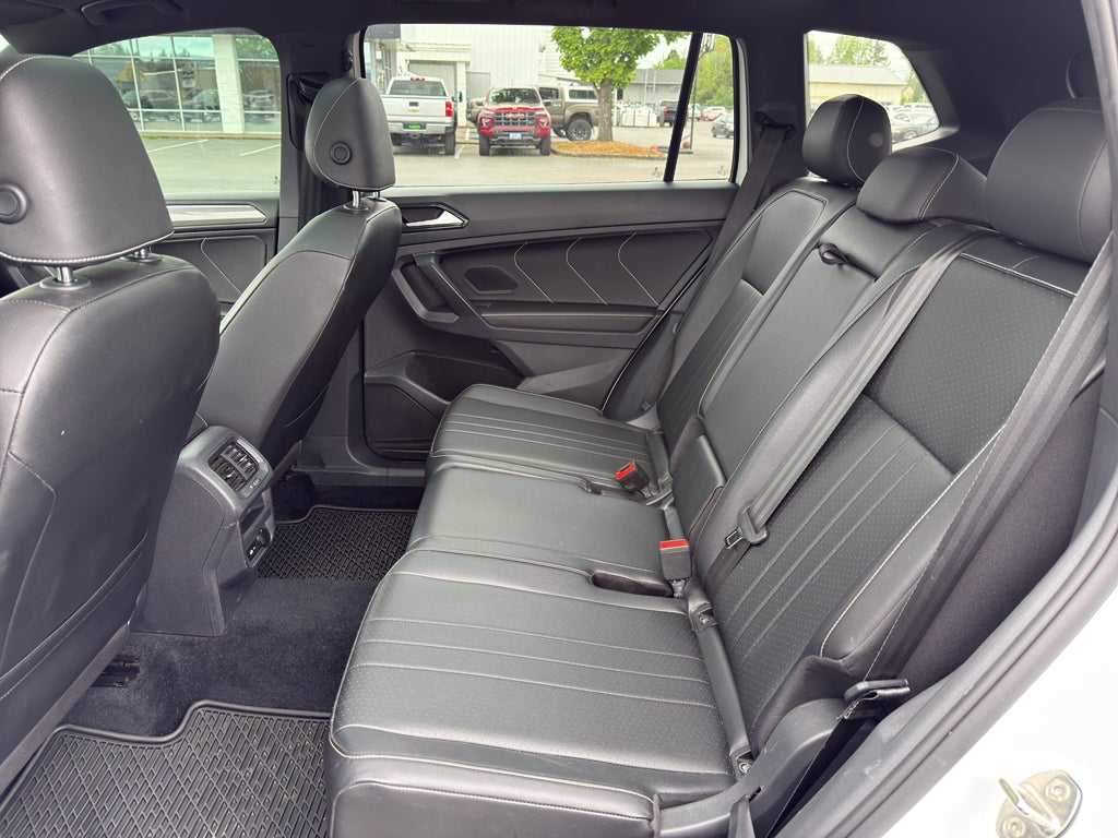 2022 Volkswagen Tiguan 2.0T SE R-Line Black