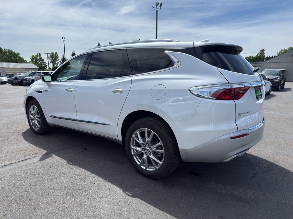 2023 Buick Enclave Premium