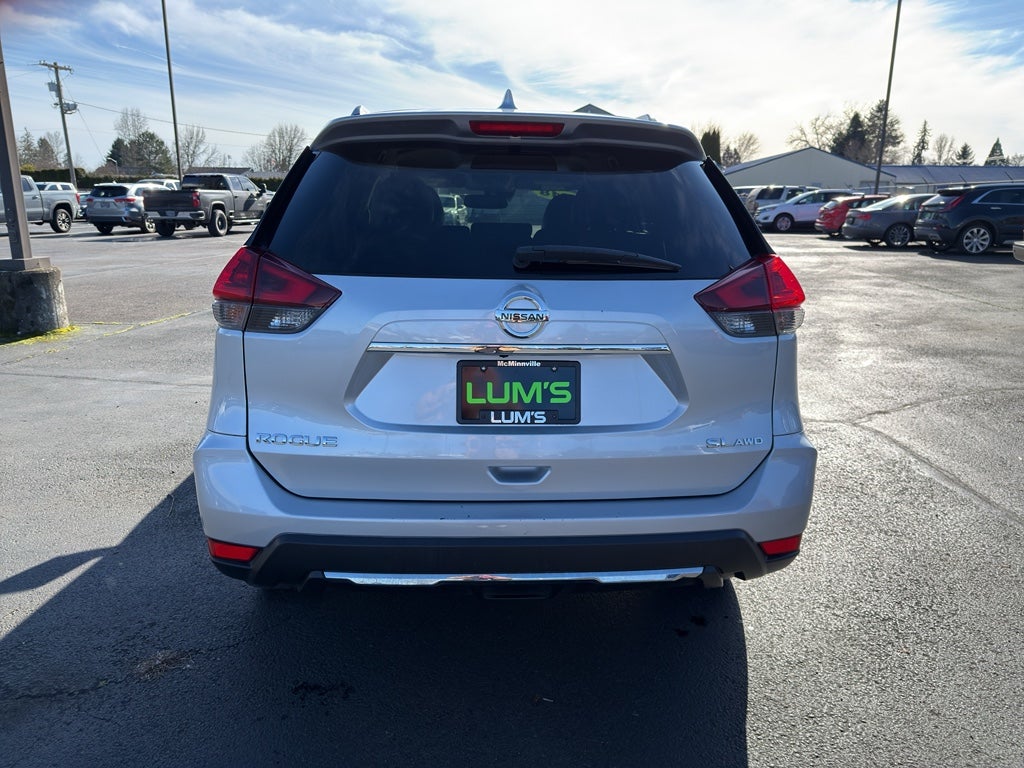 2018 Nissan Rogue SL
