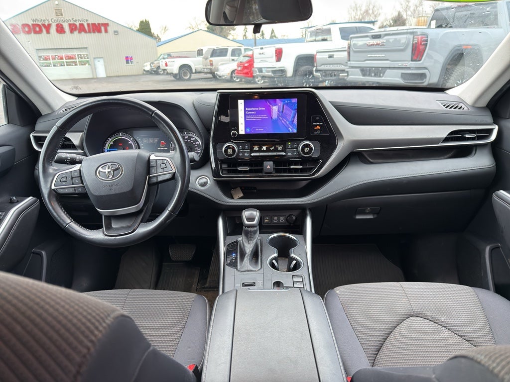 2023 Toyota Highlander Hybrid LE