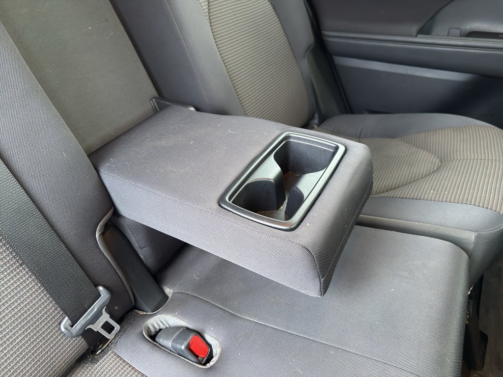 2023 Toyota Highlander Hybrid LE