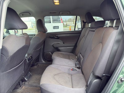 2023 Toyota Highlander Hybrid LE