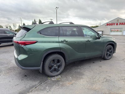 2023 Toyota Highlander Hybrid LE