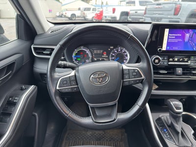 2023 Toyota Highlander Hybrid LE